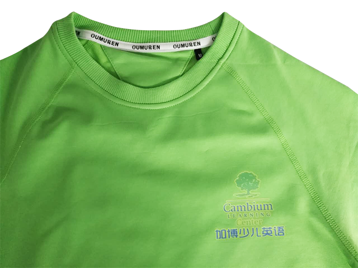 圆领卫衣领口细节图